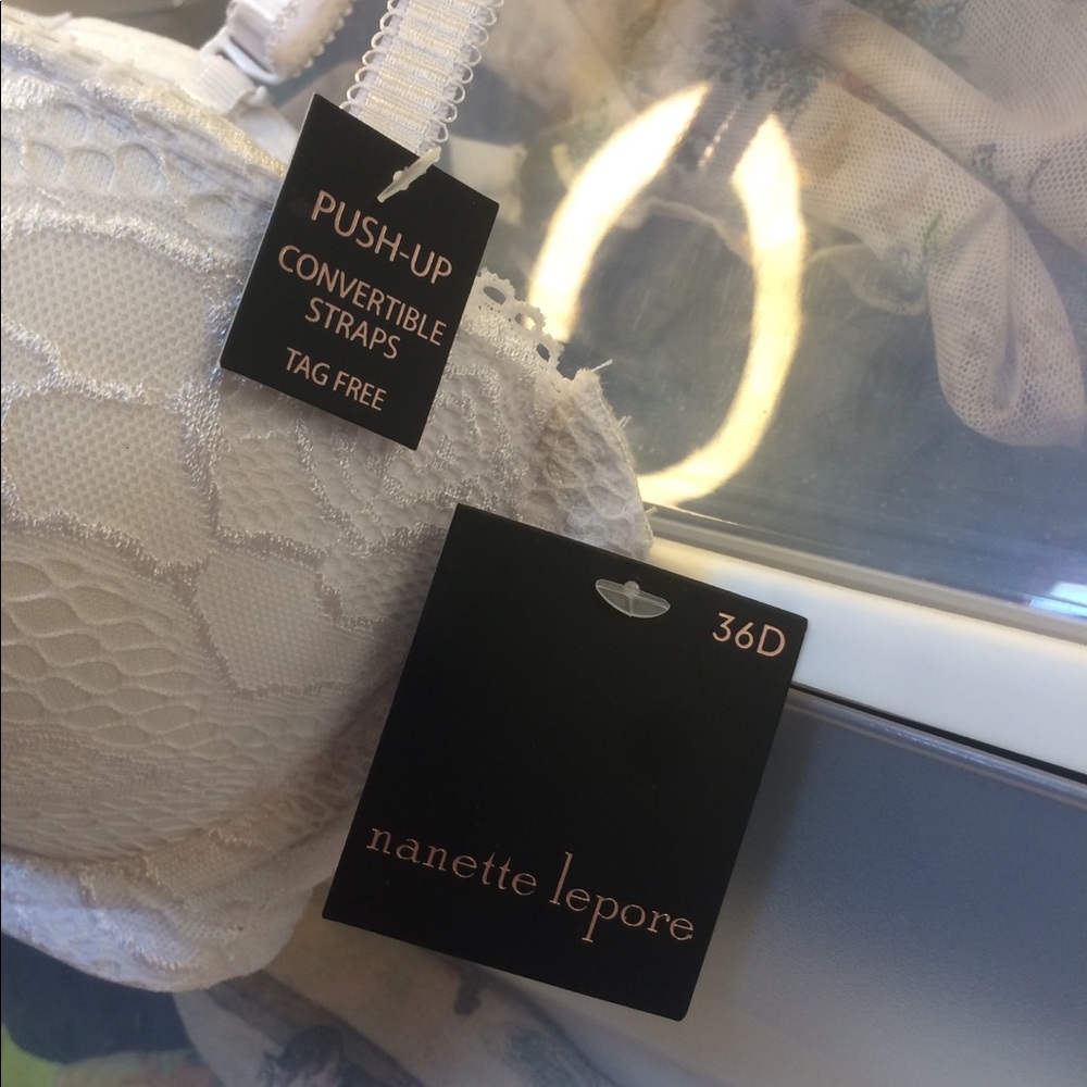 White Lace 36D Convertible Push Up Bra *New*